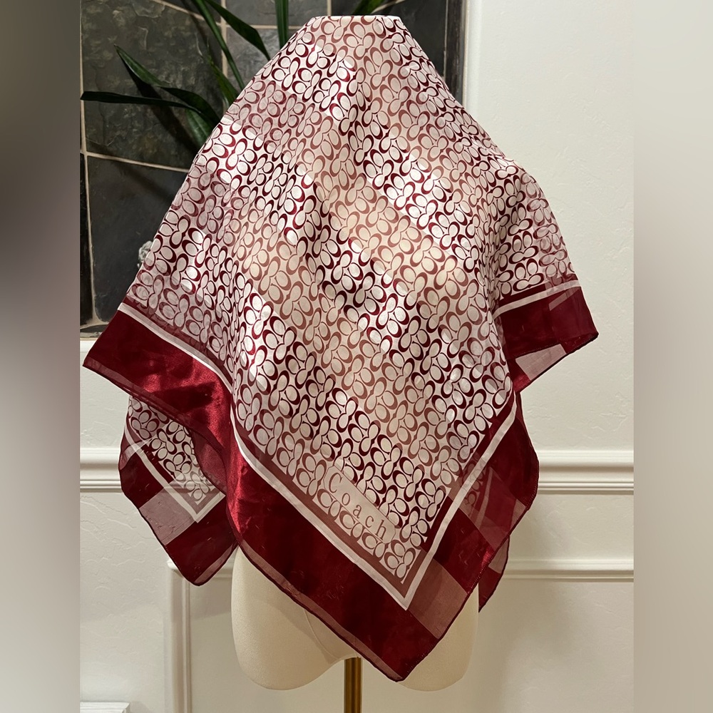 Coach Monogram Large Scarf - Picture 4 of 14